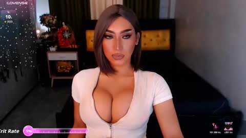 Snapshot of smasherqueen chatting on 12-19-25, 11:06 smasherqueen online show from 12-19-25, 11:06