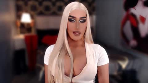 Snapshot of smasherqueen chatting on 02-06-26, 06:44 smasherqueen online show from 02-06-26, 06:44