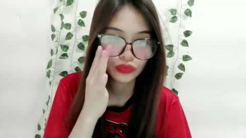 Julia online show from 10-18-25, 05:32