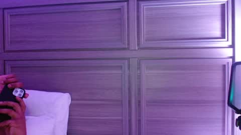 Snapshot of smexy_bun chatting on 12-07-24, 03:14 Smexy online show from 12-07-24, 03:14