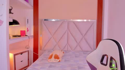 smile__1 online show from 09-21-25, 11:34