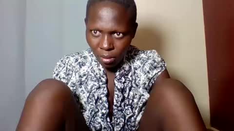 Snapshot of smilecuty chatting on 02-19-25, 04:12 Nancy Akinyi Otieno online show from 02-19-25, 04:12