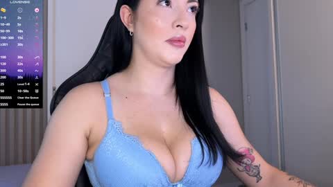 Emily Burns online show from 01-09-25, 01:24