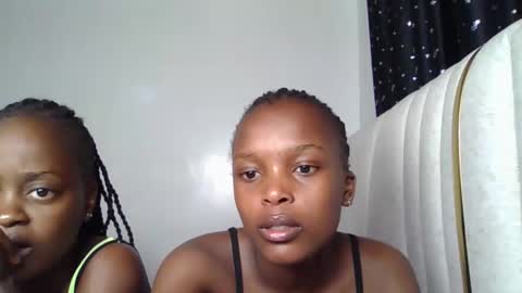 smiley luv1 online show from 02-23-26, 09:01