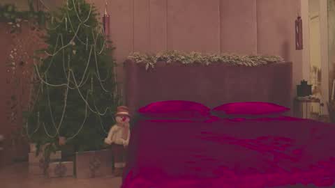 Mia online show from 01-14-26, 07:03