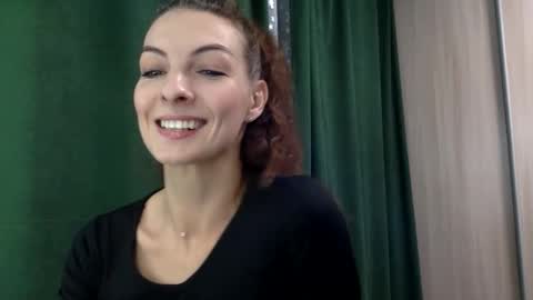 Snapshot of smiling_lexa chatting on 02-10-26, 05:28 smiling_lexa online show from 02-10-26, 05:28