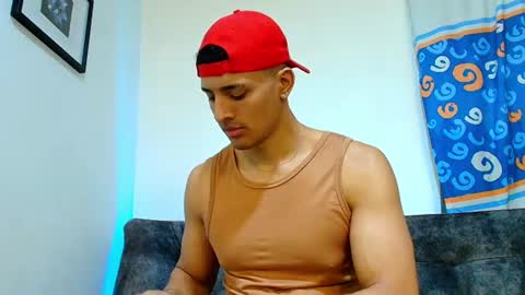 Snapshot of smith_fitness chatting on 07-20-26, 11:23 Smith Fitness online show from 07-20-26, 11:23