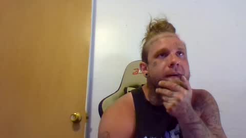Snapshot of smokebluntafterblunt chatting on 07-04-26, 09:43 smoke online show from 07-04-26, 09:43
