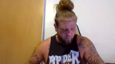 Snapshot of smokebluntafterblunt chatting on 07-05-26, 04:19 smoke online show from 07-05-26, 04:19