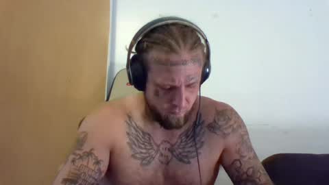 Snapshot of smokebluntafterblunt chatting on 07-28-26, 07:26 smoke online show from 07-28-26, 07:26