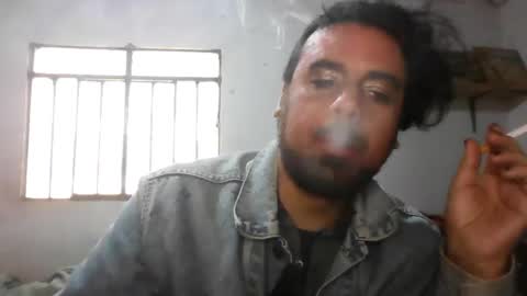 Snapshot of smokers_lounge chatting on 06-08-26, 05:02 smokers_lounge online show from 06-08-26, 05:02