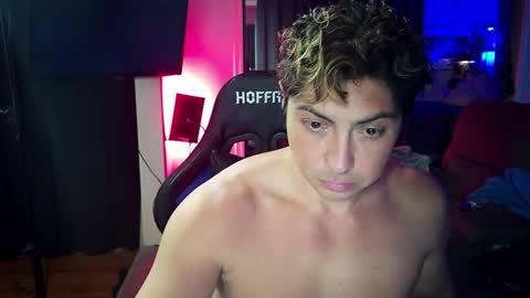 Snapshot of smoothjocknubie chatting on 10-18-25, 08:48 Myke Jackin online show from 10-18-25, 08:48