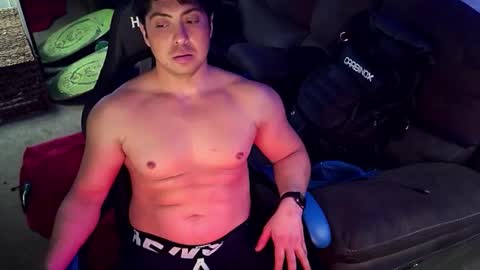 Snapshot of smoothjocknubie chatting on 01-06-26, 07:34 Myke Jackin online show from 01-06-26, 07:34