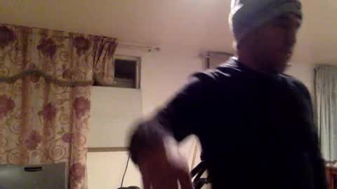 smoothstrik3r online show from 10-19-25, 01:01