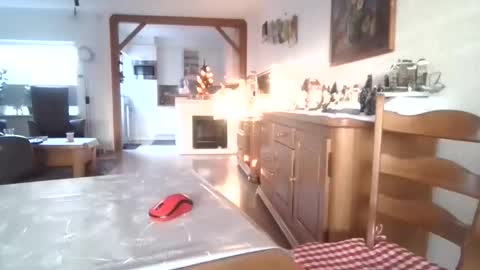 smoothy5460 online show from 12-15-25, 08:18