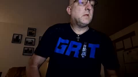 Snapshot of sms172 chatting on 01-20-25, 11:21 sms172 online show from 01-20-25, 11:21