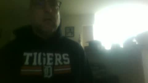 Snapshot of sms172 chatting on 11-01-25, 01:51 sms172 online show from 11-01-25, 01:51