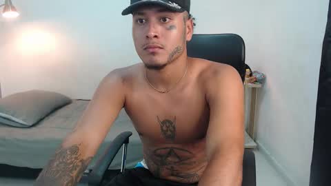 snak_master1 online show from 09-23-25, 06:05