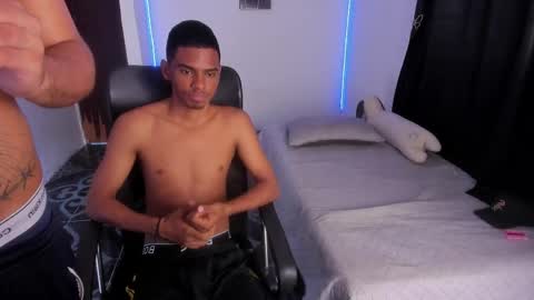 snak_master1 online show from 05-29-26, 12:25