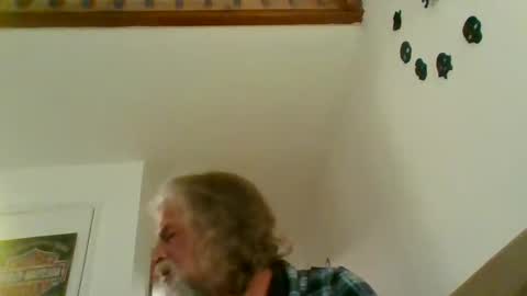 Snapshot of snap2play chatting on 09-13-25, 03:06 snap2play online show from 09-13-25, 03:06