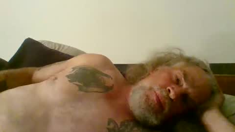 Snapshot of snap2play chatting on 09-26-25, 01:20 snap2play online show from 09-26-25, 01:20