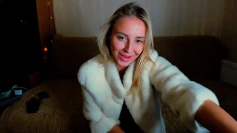 Sneja online show from 12-14-24, 06:46