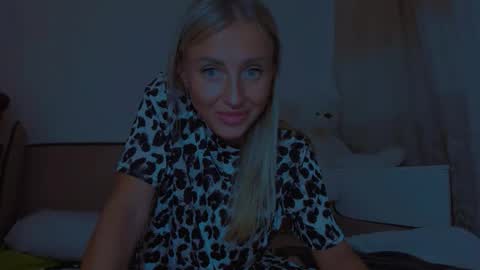 Sneja online show from 09-18-25, 09:28