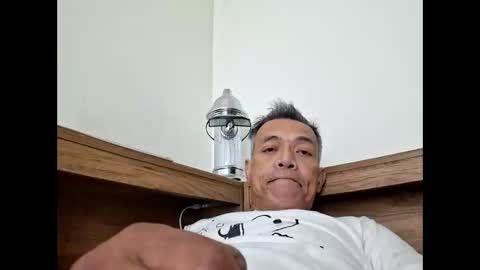 snickyjoe170 online show from 05-18-26, 05:35