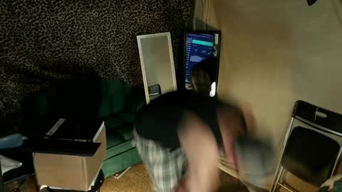 Snapshot of snizniz chatting on 04-07-26, 04:24 snizniz online show from 04-07-26, 04:24