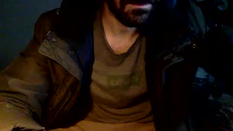 Snapshot of snoopy5644 chatting on 12-16-24, 11:01 snoopy5644 online show from 12-16-24, 11:01