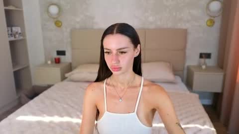 snow_whiteeex online show from 07-21-26, 02:08
