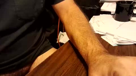 watchmecum online show from 10-14-25, 12:33