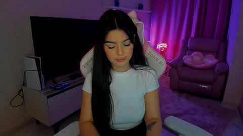 snowingwinter online show from 09-26-25, 09:19