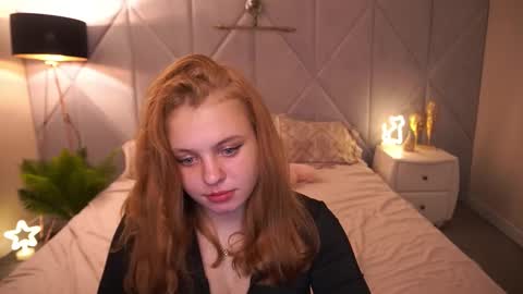 Snapshot of snowwhite_bella chatting on 11-04-25, 08:19 snowwhite_bella online show from 11-04-25, 08:19