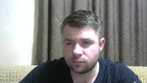 Snapshot of snowyqred chatting on 01-26-25, 04:30 Arthur online show from 01-26-25, 04:30