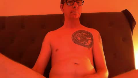 Snapshot of snub71 chatting on 02-09-25, 10:53 snub71 online show from 02-09-25, 10:53