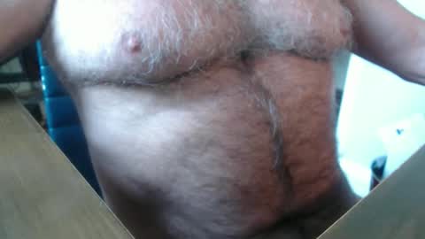 Snapshot of snudge432 chatting on 10-08-25, 01:42 snudge432 online show from 10-08-25, 01:42