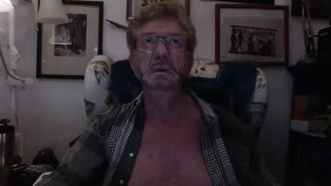 ImYourBitch online show from 03-08-26, 06:06