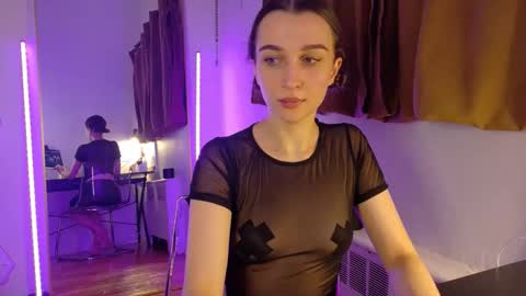 Babygirl Ivy online show from 11-13-25, 12:20
