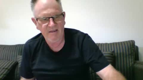 Snapshot of sofar06 chatting on 12-12-24, 02:48 sofar06 online show from 12-12-24, 02:48