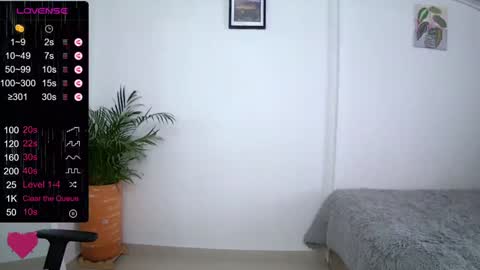 Snapshot of soffi_rousel_ chatting on 01-16-25, 06:27 soffi_rousel_ online show from 01-16-25, 06:27