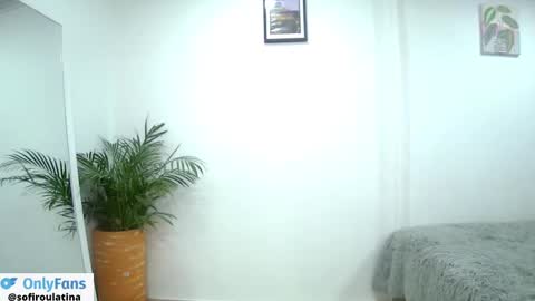 Snapshot of soffi_rousel_ chatting on 02-23-25, 05:07 soffi_rousel_ online show from 02-23-25, 05:07