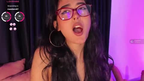 Snapshot of soffi_sweet1 chatting on 10-11-25, 09:30 Danna online show from 10-11-25, 09:30