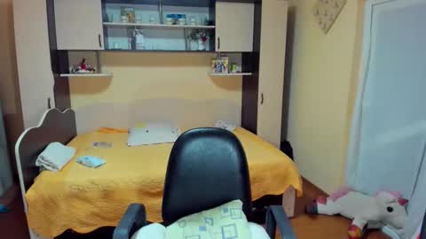 Soffy online show from 02-06-26, 07:02