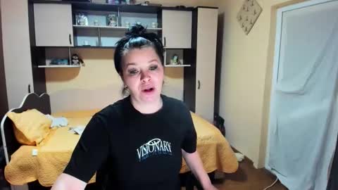 Soffy online show from 03-21-26, 05:12