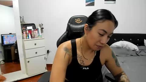 Snapshot of sofhya_jay9 chatting on 03-04-25, 02:06 Evainked online show from 03-04-25, 02:06