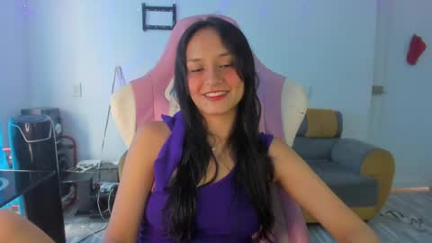 sofia online show from 04-07-26, 06:19