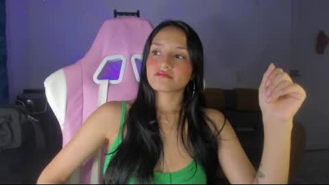 sofia online show from 04-30-26, 12:39