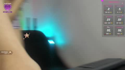 Snapshot of sofi__lenos chatting on 12-18-24, 06:21 Sofi lenos online show from 12-18-24, 06:21