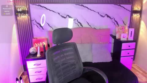 Snapshot of sofi__lenos chatting on 02-24-26, 01:09 Sofi lenos online show from 02-24-26, 01:09